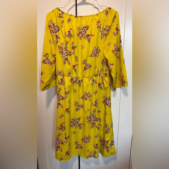 Old Navy Yellow Floral Dress - Picture 5 of 11